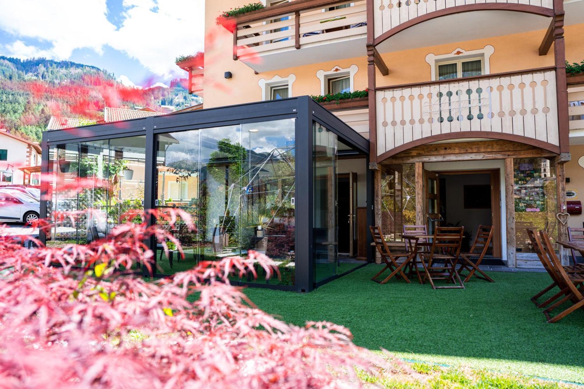 Albergo Negritella Ziano di Fiemme Esterno foto