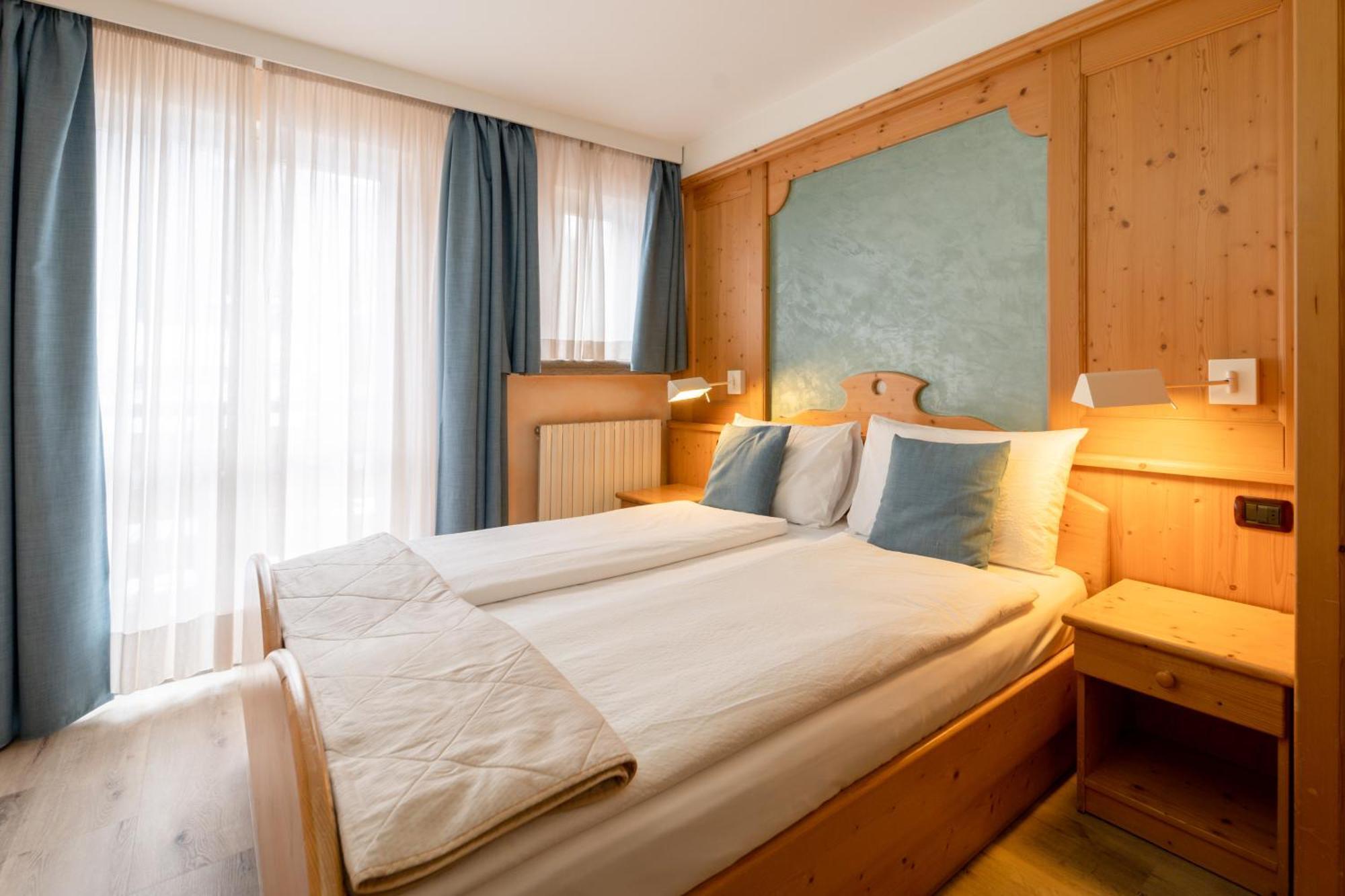 Albergo Negritella Ziano di Fiemme Esterno foto